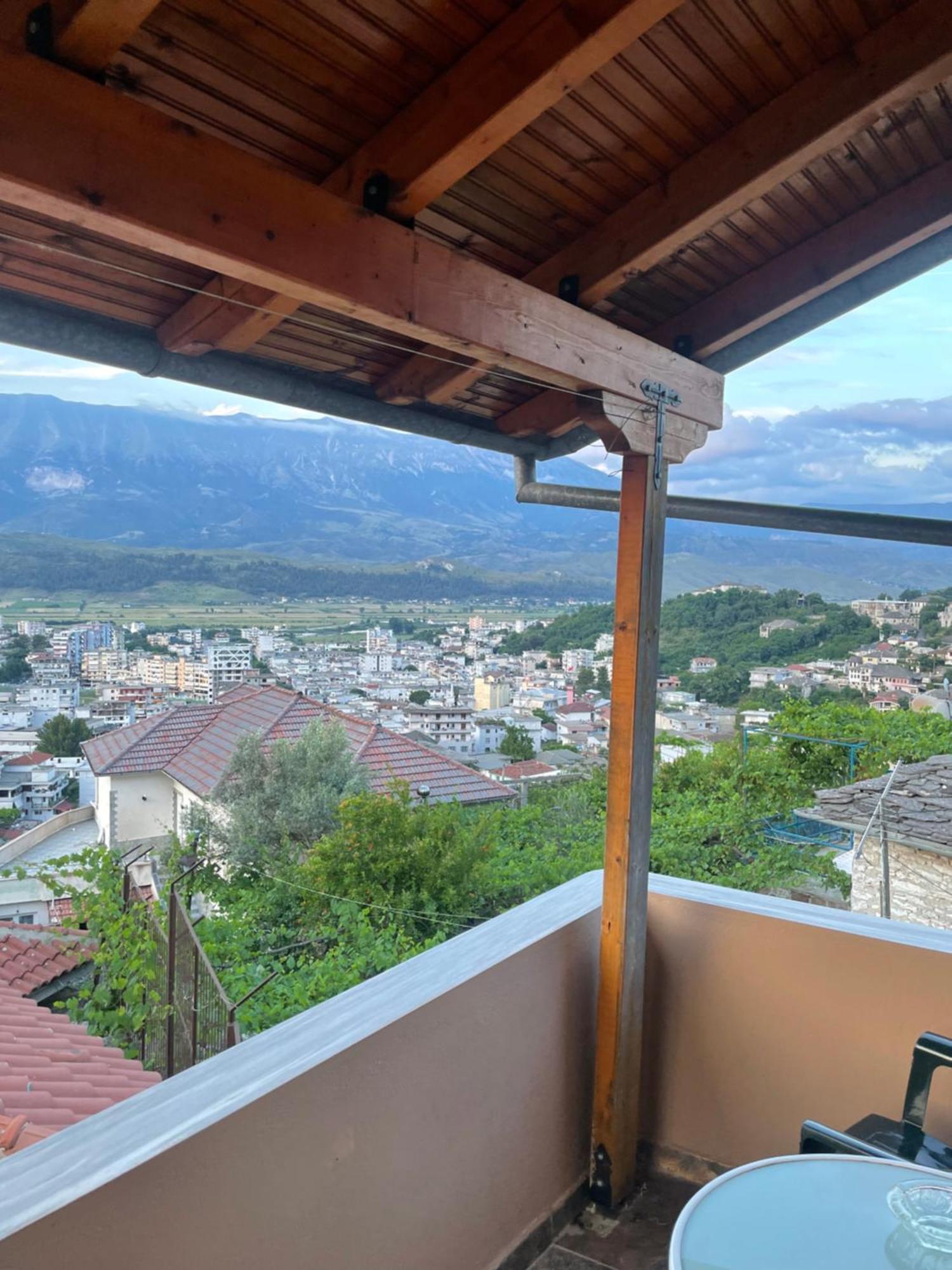 Luigi Guest House Gjirokastër Dış mekan fotoğraf
