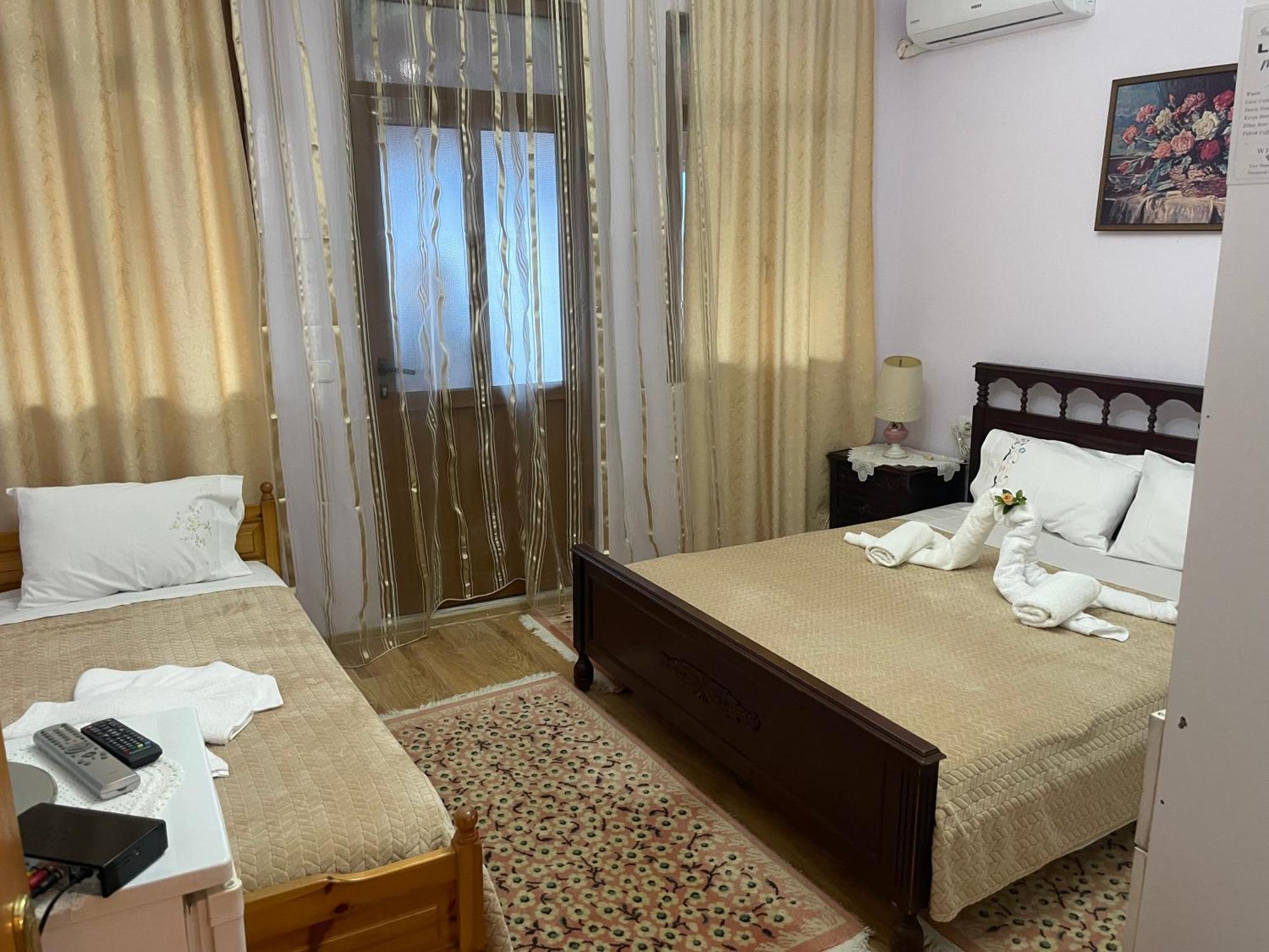 Luigi Guest House Gjirokastër Dış mekan fotoğraf
