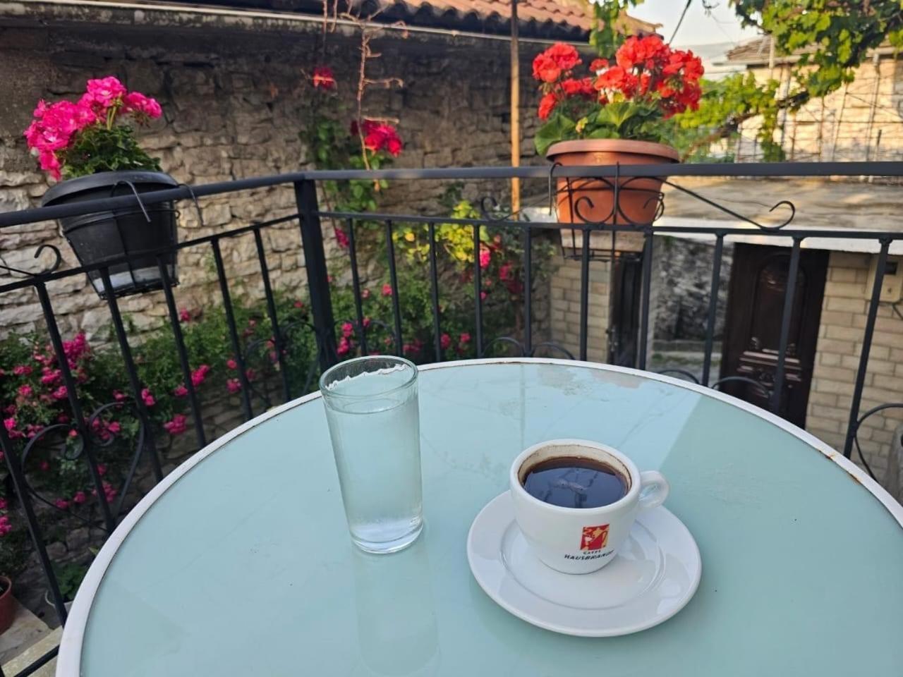 Luigi Guest House Gjirokastër Dış mekan fotoğraf